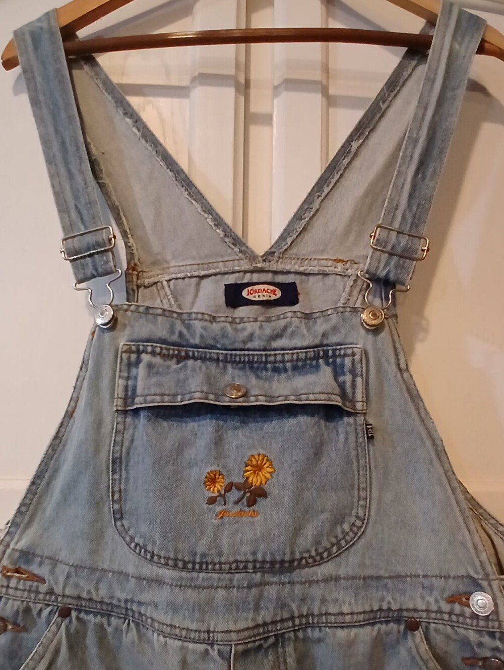 Vintage Jordache Denim Skort Overalls, Pockets, Adjustable Straps, Size 34 Waist - Picture 3 of 4